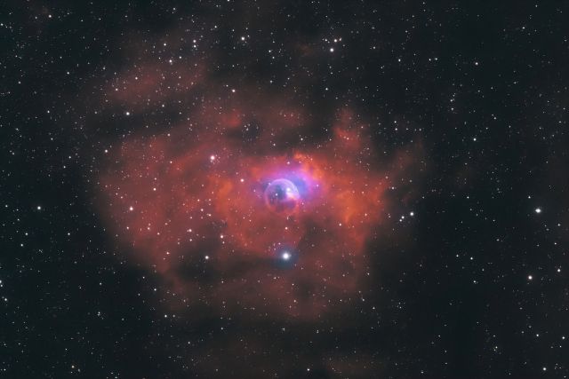 Bubble Nebula HOO